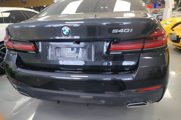 Used BMW 5 Series 2022 Restyled 540i Luxury Edition M Sport Package
