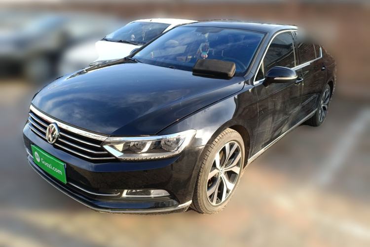 Used Volkswagen Magotan 2017 330TSI DSG Luxury Model