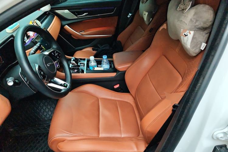 Used Jaguar XFL 2024 2.0T P300 Four-Wheel Drive Flagship Sport Gold Edition Left Front Seat