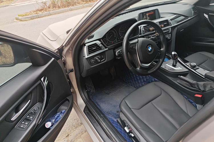 Used BMW 3 Series 2017 320Li Fashion Model Interior 3