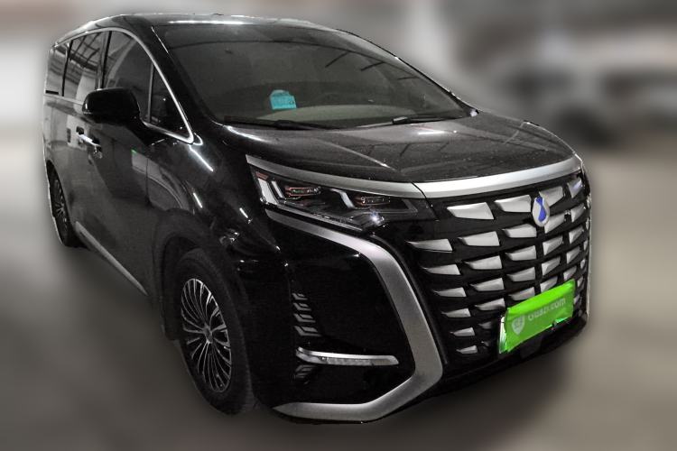 Used Denza D9 2022 DM-i 970 Four-Wheel Drive Prestige Model
