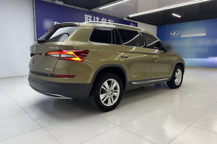 Used Skoda Kodiaq 2018 Facelifted TSI330 5-Seater Two-Wheel-Drive Luxury Enjoyment Edition