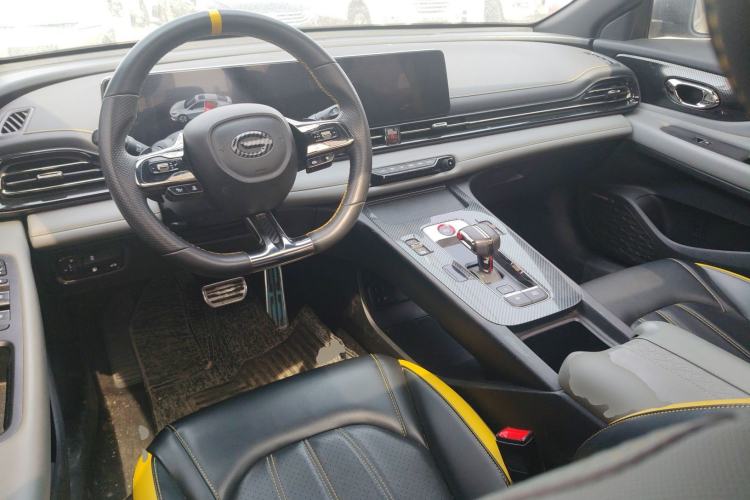 Used GAC Trumpchi EMPOW 2021 270T DCT J15 Version Center Console