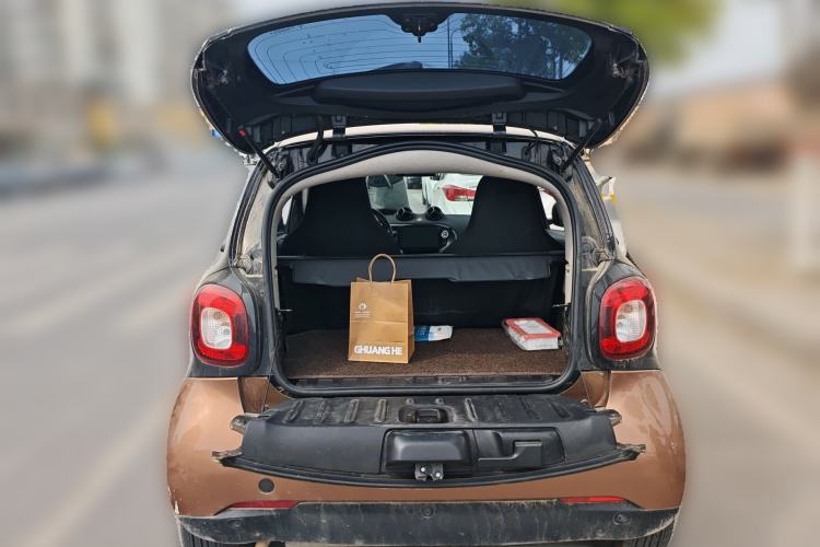 Used smart fortwo 2015 1.0L 52 kW Hardtop Passion Edition
