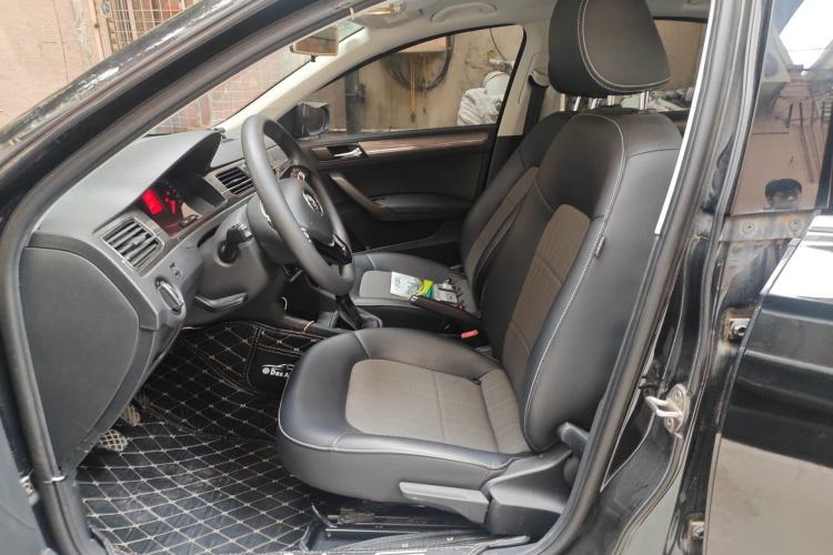 Used Volkswagen Santana 2016 1.6L Manual Comfort Edition Left Front Seat