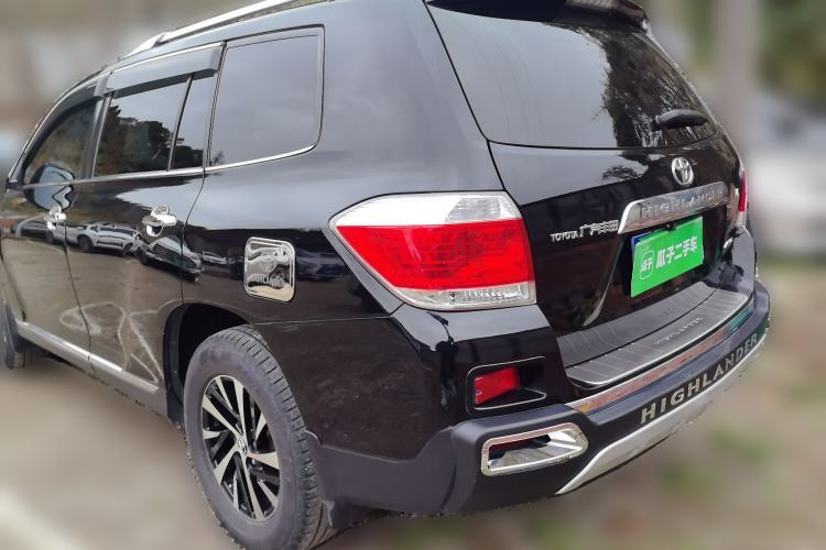 Used Toyota Highlander 2012 3.5L 4x4 7-Seater Elite Edition
