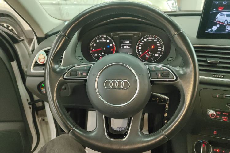 Used Audi Q3 2017 35 TFSI Fashion Model
