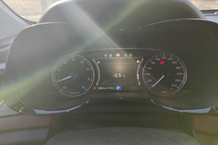 Used GAC Trumpchi GS8 2017 320T Two-Wheel Drive Luxury Smart Connectivity Version (7 Seats)