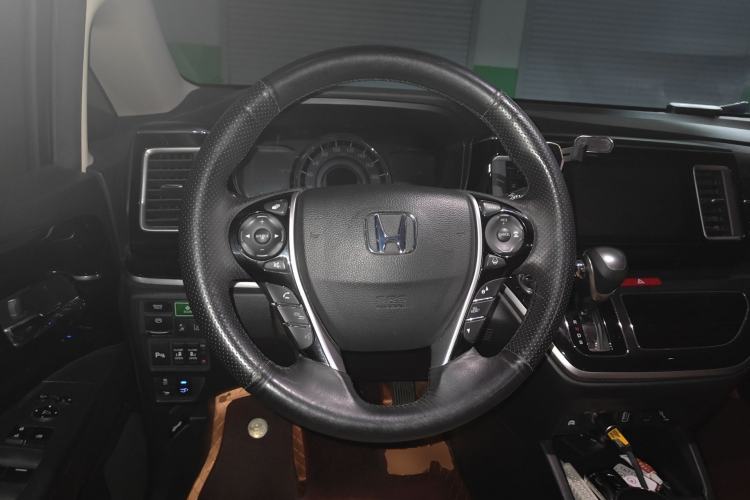 Used Honda Elysion 2019 2.0L Hybrid Luxury Edition
