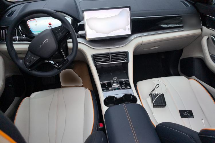 Used BYD Song PLUS New Energy 2023 Champion Edition EV 520KM Prestige Model Center Console