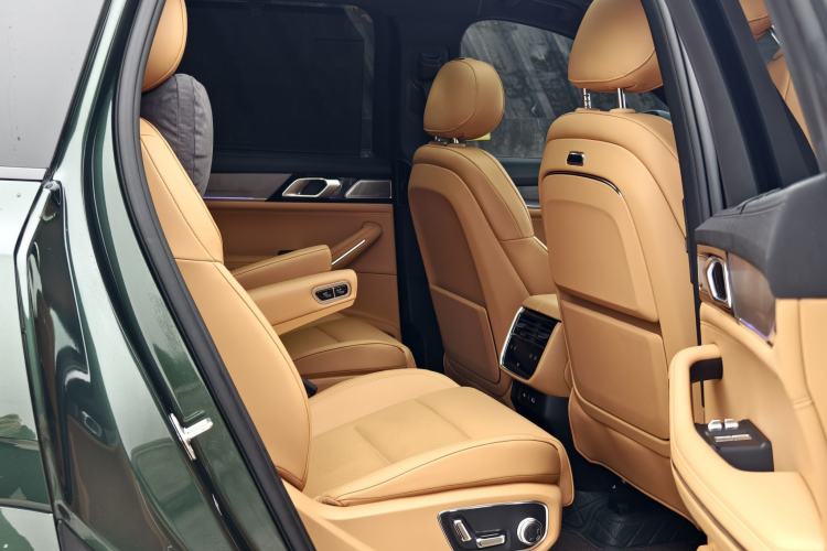 Used Lynk & Co 09 EM-P 2024 2.0TD EM-P Four-Wheel Drive HALO Six-Seater
