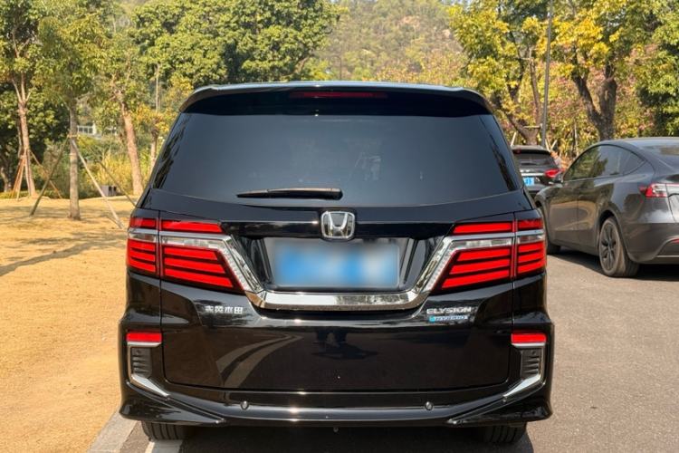 Used Honda Elysion 2019 2.0L Hybrid Luxury Edition