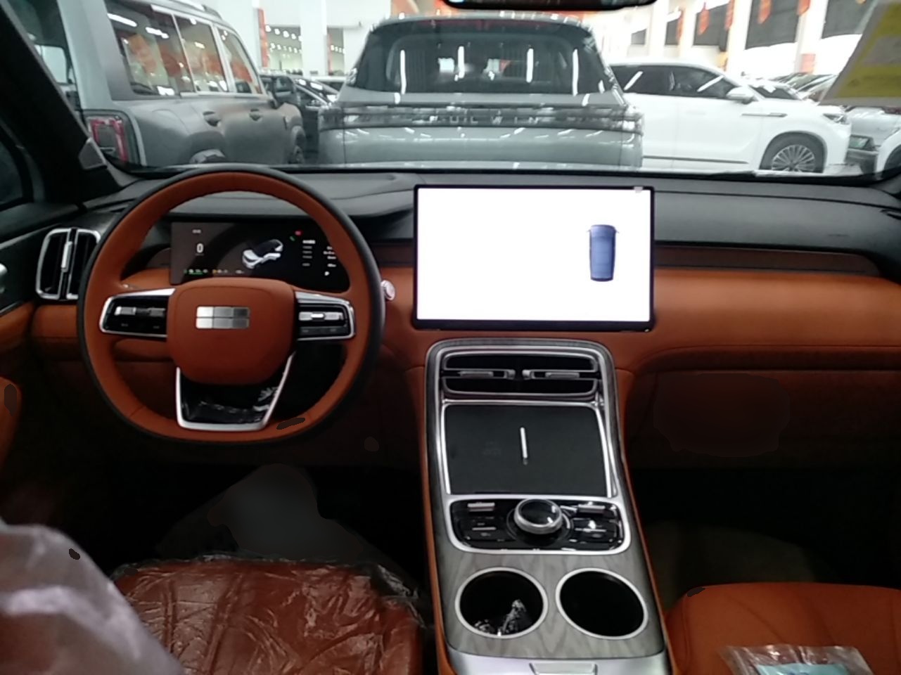 Geely Galaxy M7 2026 Model Yuanyoujia 225km Leading Edition — снимка 12