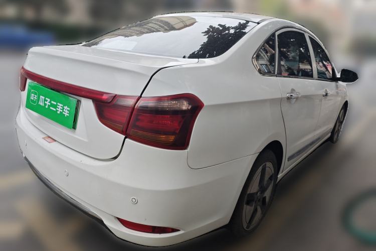 Used Dongfeng Aeolus E70 2021 Revised Version 2 500 Ultra-Comfort Edition Rear Right 45 Deg