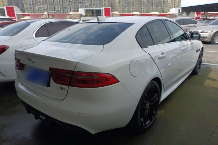 Used Jaguar XE 2017 2.0T 200 PS R-Sport
