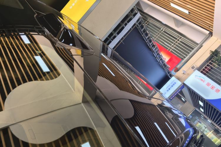 Used Denza D9 2025 DM-i Intelligent Drive 1020 Four-Wheel Drive Flagship Model