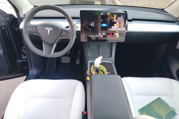 Used Tesla Model Y 2022 Rear-Wheel-Drive Version
