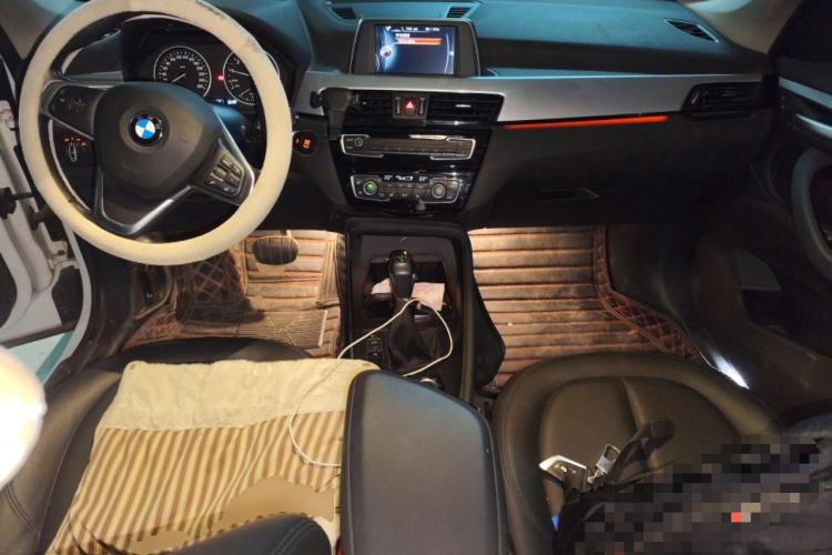 Used BMW X1 2016 sDrive18Li Premium Edition
