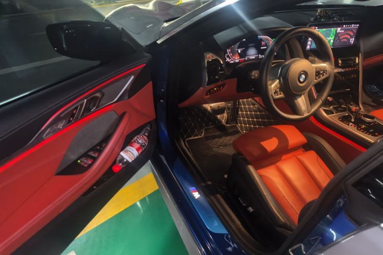 Used BMW 8 Series 2022 840i Four-Door Coupe M Sport Package Driver Seat