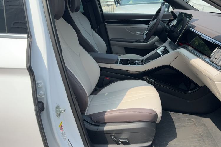 Used BYD Song PLUS New Energy 2025 DM-i Intelligent Driving 160KM Flagship Model
