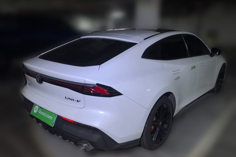 Used CHANGAN UNI-V 2022 1.5T Prestige Version Rear Right 45 Deg