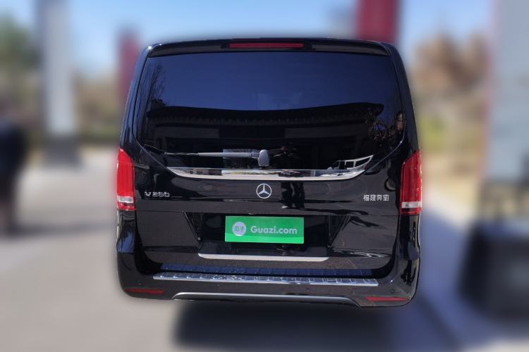 Used Mercedes-Benz V-Class 2021 V 260 L Long-wheelbase Luxury Edition Rear