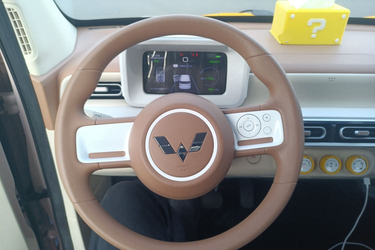 Used Wuling Hongguang MINIEV 2024 3rd Generation 215km Youth Edition
