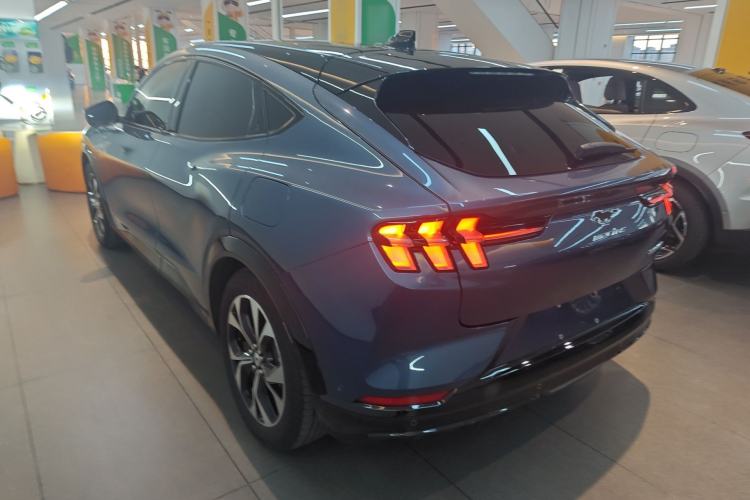 Used Ford Mustang Mach-E 2021 AION Y Plus Rear-Drive Luxury Edition (Long Range)
