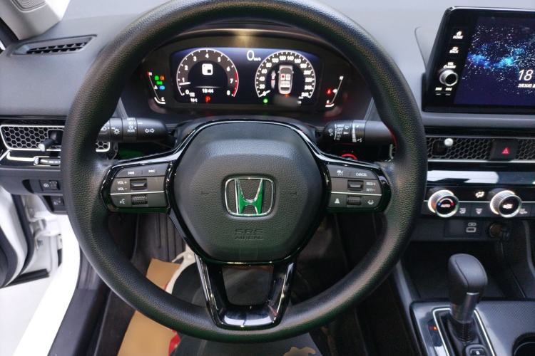 Used Honda Civic 2023 240TURBO CVT Dynamic · Center Stage Special Edition