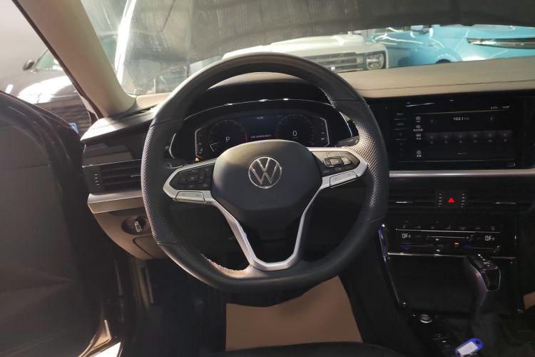 Used Volkswagen Passat 2025 Premium Version 380TSI Dragon Edition