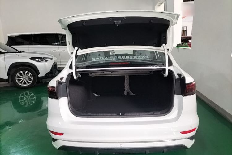 Used Geely Auto Emgrand 2023 4th Generation Champion Edition 1.5L Manual Luxury Model