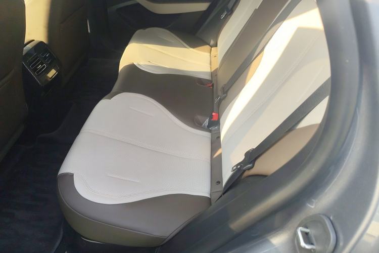 Used BYD Qin PLUS 2024 HONOR Edition DM-i 55KM Leading Model
