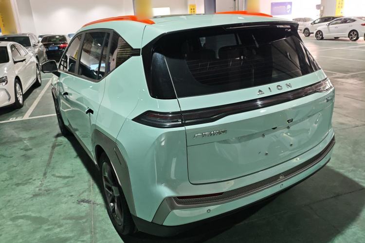Used AION Y 2022 Plus 70 Tech Edition