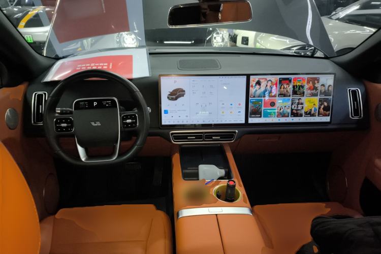 Used Li Auto L8 2023 Pro Model
