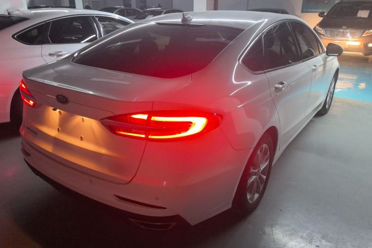 Used Ford Mondeo 2018 EcoBoost 200 Smart Control Fashion Model China VI Standard