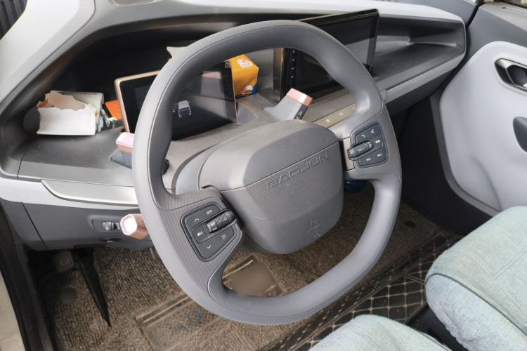 Used Baojun E200 2019 250KM Smart Drive Edition Steering Wheel