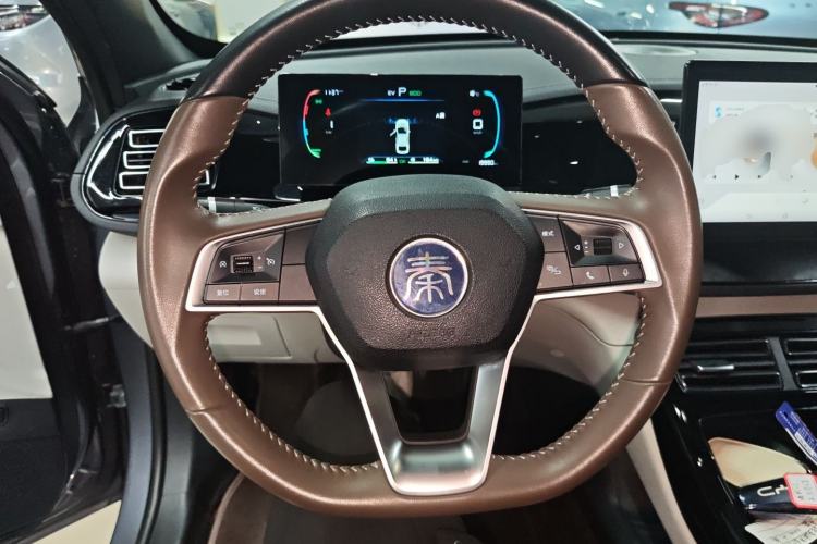 Used BYD Qin PLUS 2024 HONOR Edition DM-i 55KM Leading Model Steering Wheel