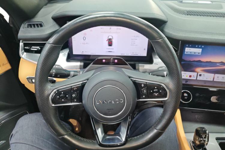 Used Lynk & Co 09 EM-P 2023 2.0TD EM-P Long-Range Version PM 7-Seater Steering Wheel