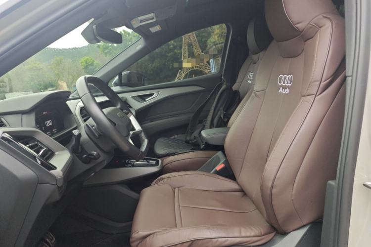 Used Audi Q5 e-tron 2022 40 e-tron Starlight Edition Mech Kit