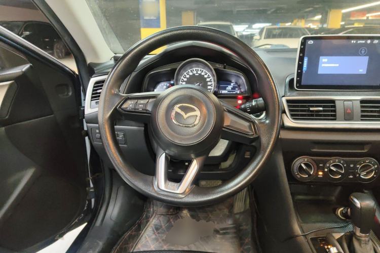 Used Mazda 3 Axela 2017 Sedan 1.5L Automatic Comfort Model Emission Standard China V