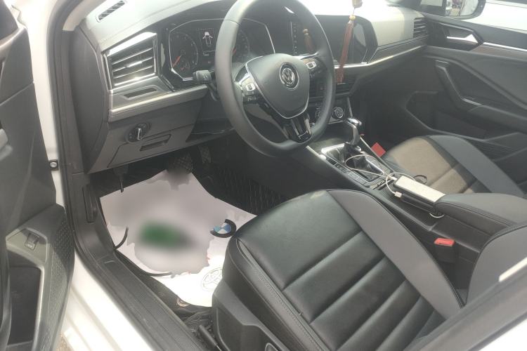 Used Volkswagen Sagitar 2019 200TSI DSG Comfort Version China VI Standard Driver Seat