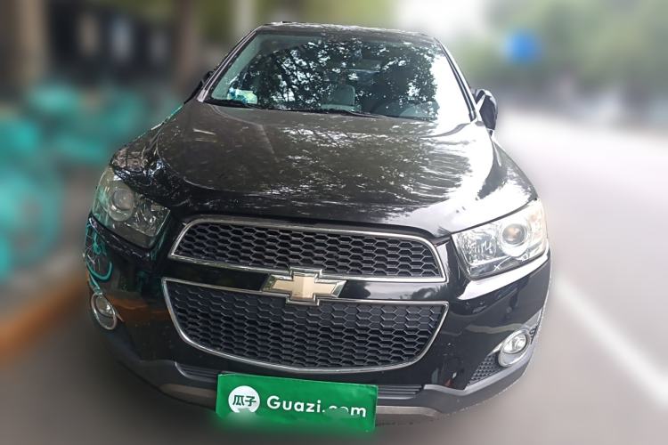 Used Chevrolet Captiva 2014 2.4L 4x4 Flagship Edition 7 Seats
