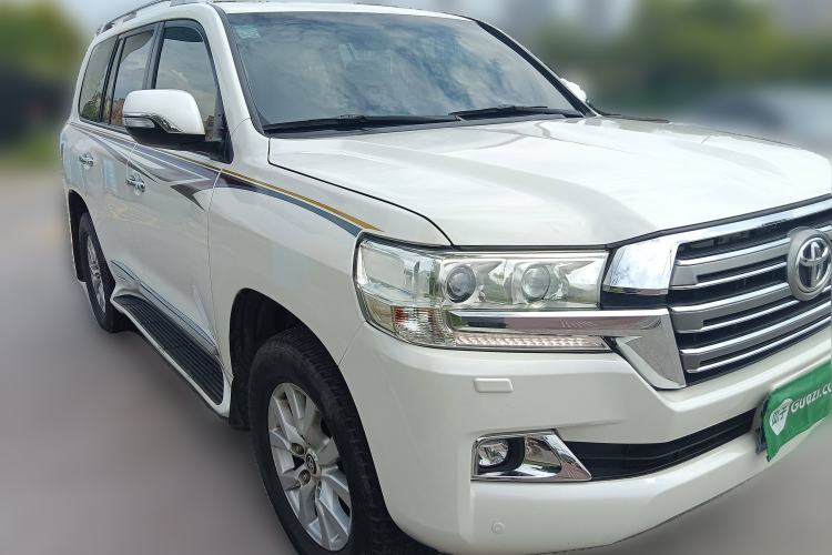 Used Toyota Land Cruiser 2018 4.6L GX-R Middle East
