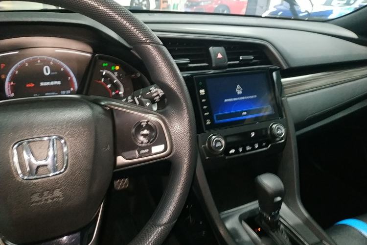 Used Honda Civic 2021 HATCHBACK 220TURBO CVT Trendy Cool Edition