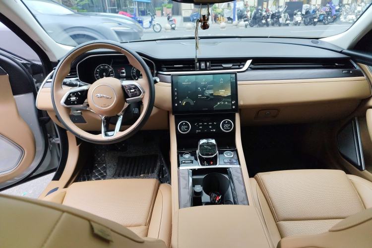 Used Jaguar XFL 2024 2.0T P250 Two-Wheel Drive Prestige Luxury Edition