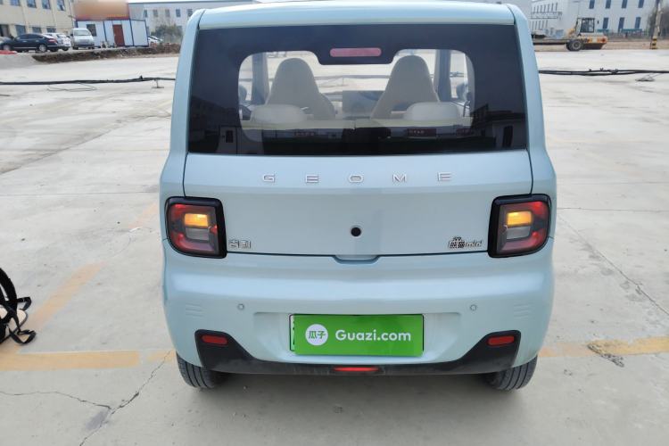 Used Geely Galaxy Panda 2024 Panda Mini 200km Endurance Bear
