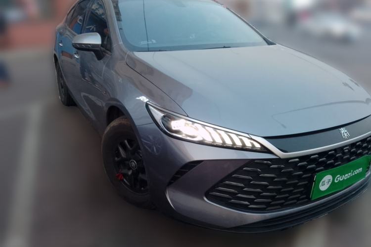 Used BYD Qin PLUS 2025 DM-i Smart Drive 55KM Leading Model
