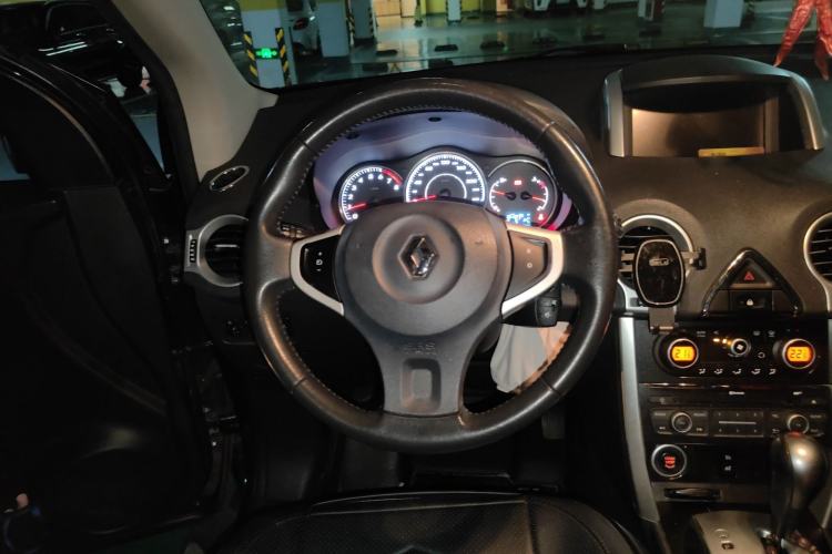 Used Renault Koleos 2014 Revised Version 2.0L Two-Wheel Drive Fashion Edition
