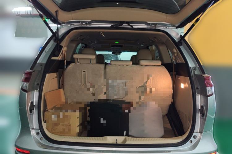 Used Toyota Previa 2012 2.4L 7-Seater Luxury Edition Trunk