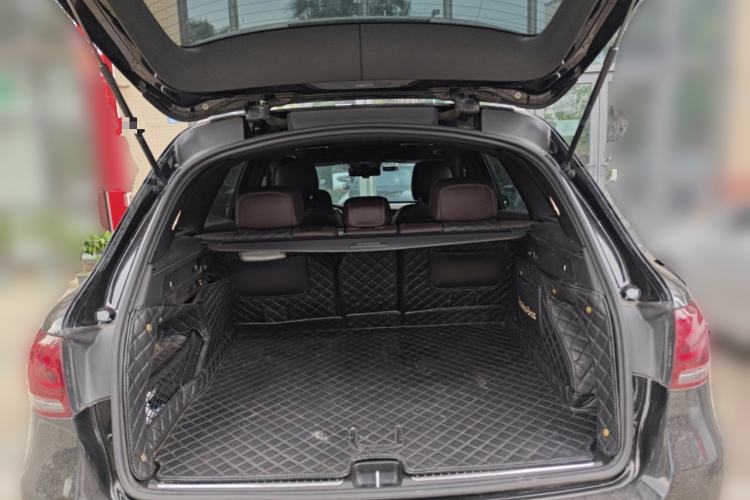 Used Mercedes-Benz GLC 2020 GLC 300 L 4MATIC Luxury Model